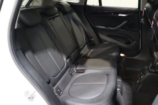 BMW X1 – 2015 – WBAHS12000