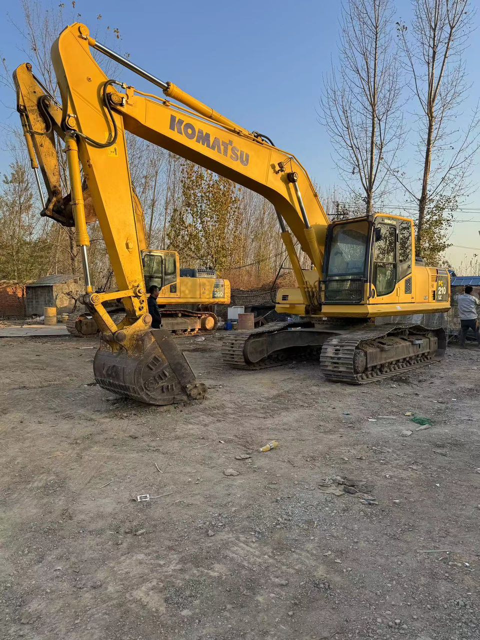 KOMATSU – 2023 – PC EXCAVATOR 210