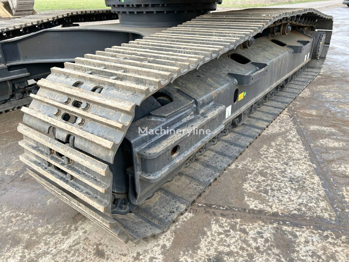 NEW KOMATSU PC 210LC-10MO TRACKED EXCAVATOR