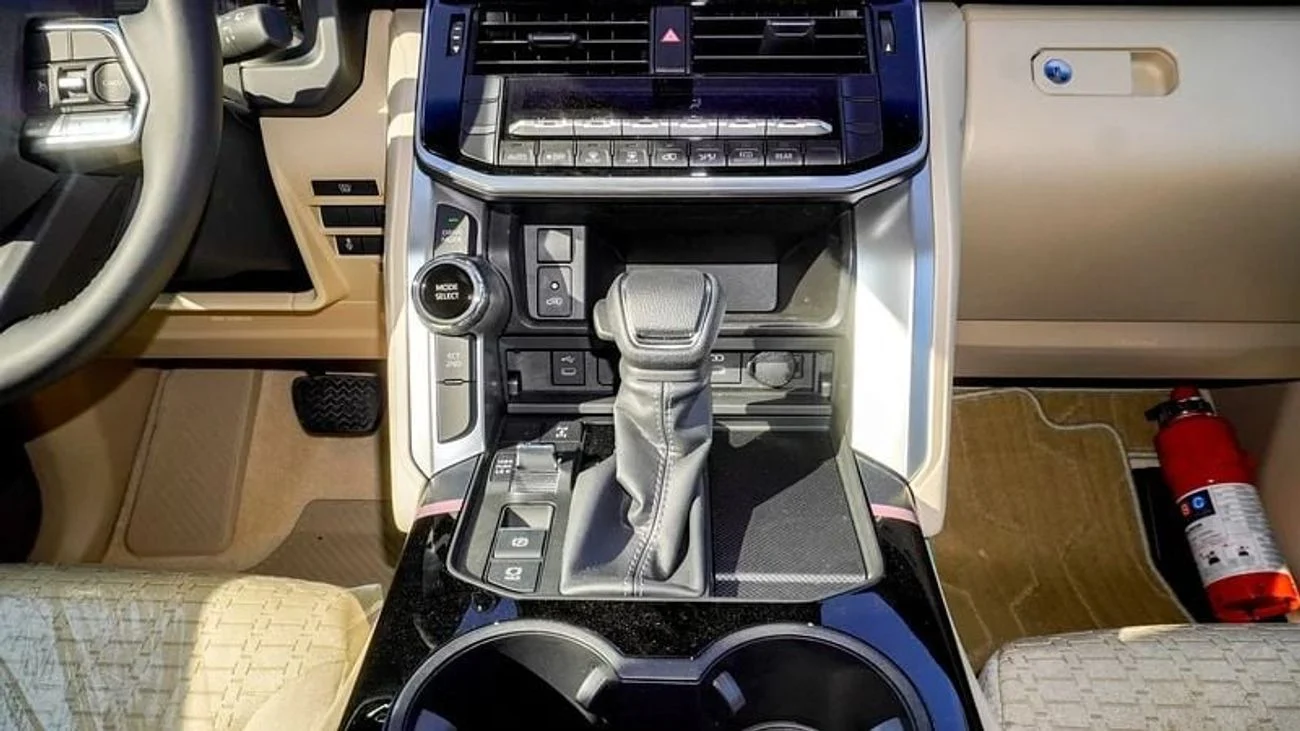 TOYOTA LAND CRUISER – 2025 – VXR