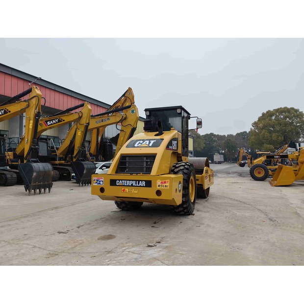 CATERPILLAR – 2019 – CS683E