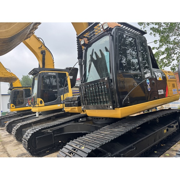 CATERPILLAR – 2024 – 323D2L