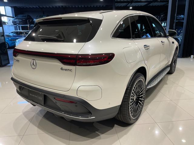 MERCEDES BENZ – 2021 – EQC400