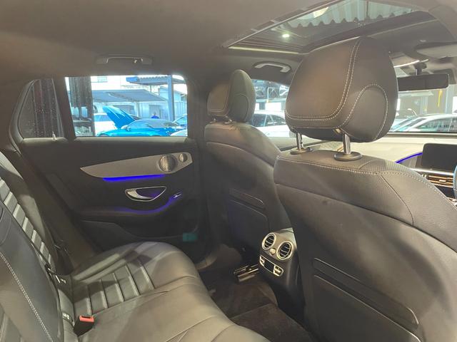 MERCEDES BENZ – 2021 – EQC400