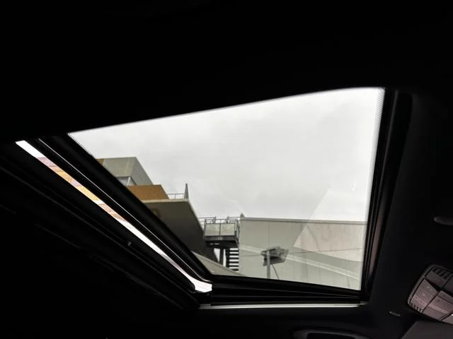 MERCEDES BENZ – 2023 – EQC400