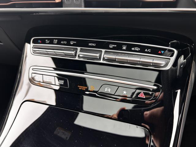 MERCEDES BENZ – 2023 – EQC400