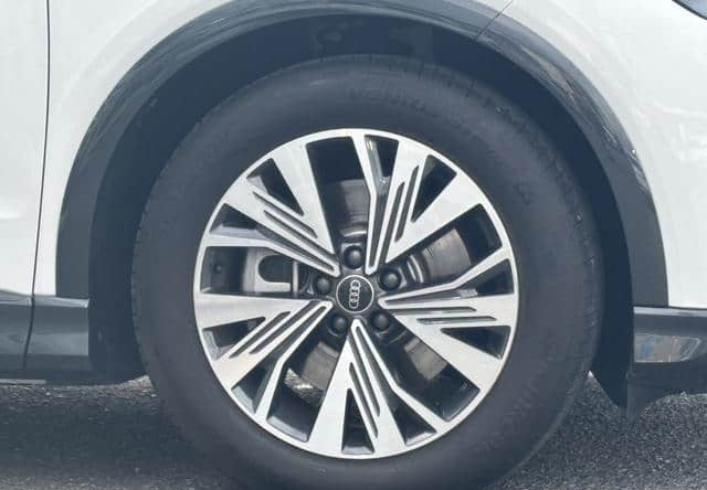 AUDI E-TRON – 2025 – FZEDF