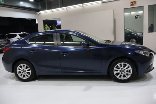 MAZDA – 2015 – 2