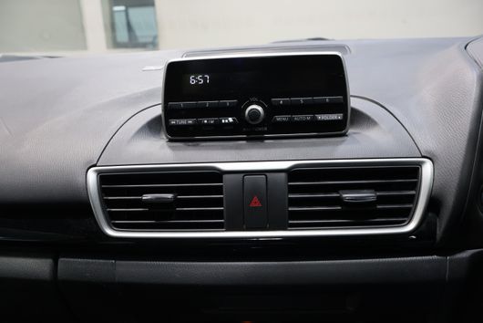 MAZDA – 2015 – 2