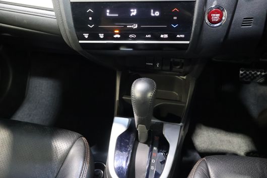 HONDA JAZZ – 2015 –  JHMGK5850