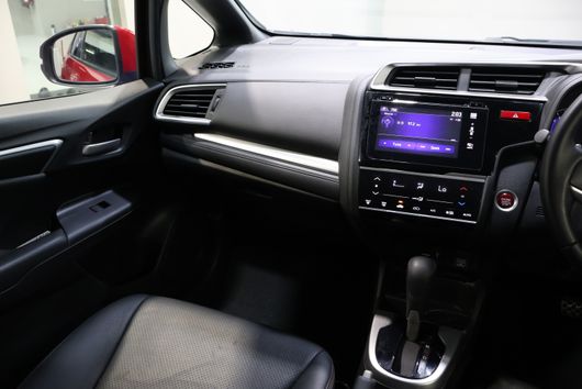 HONDA JAZZ – 2015 –  JHMGK5850