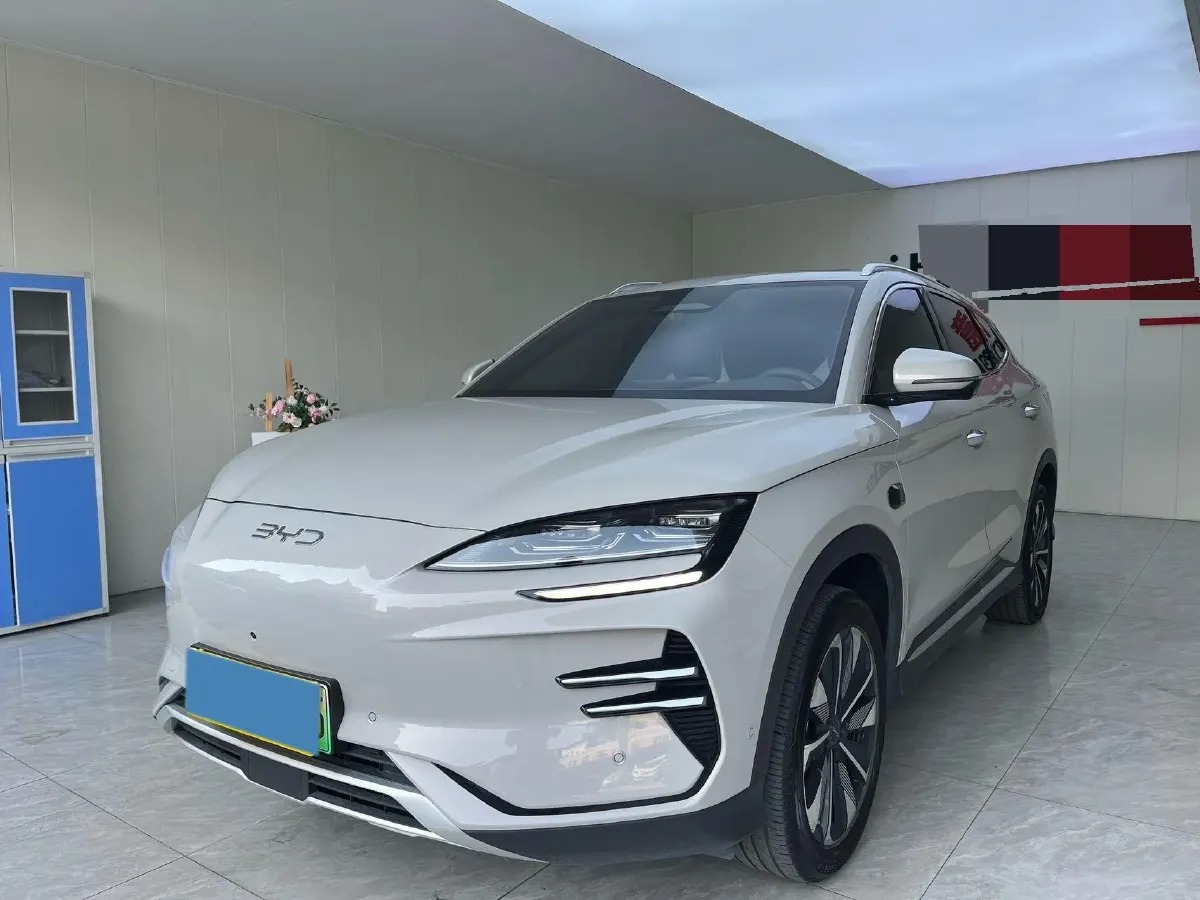 BYD – 2025 –  SONG PLUS BEV