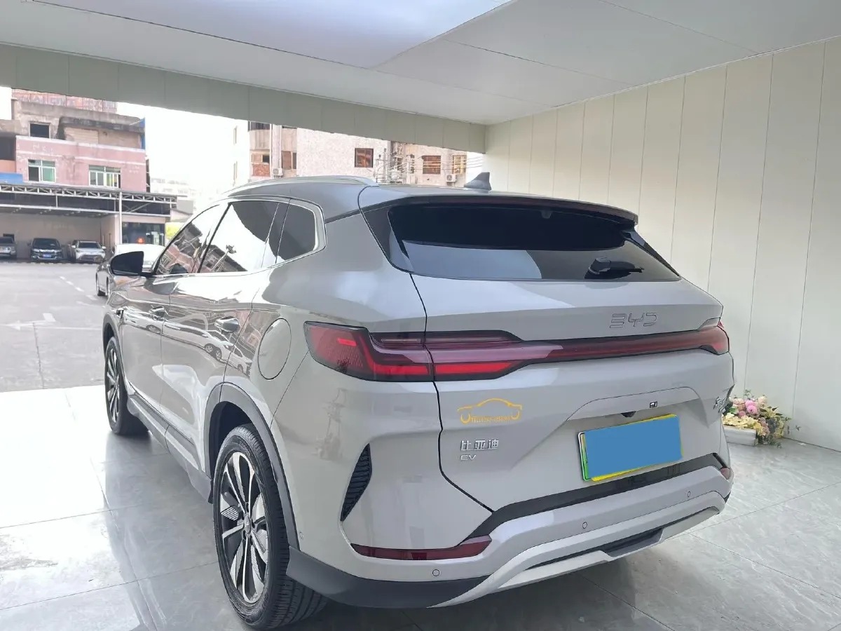 BYD – 2025 –  SONG PLUS BEV