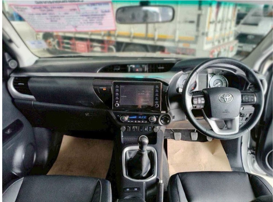 2021 TOYOTA HILUX REVO D4 HIGH 2.8 MT 4WD — TOP PERFORMANCE