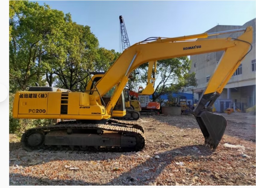 Used Komatsu PC200-6 Crawler Excavator Backhoe