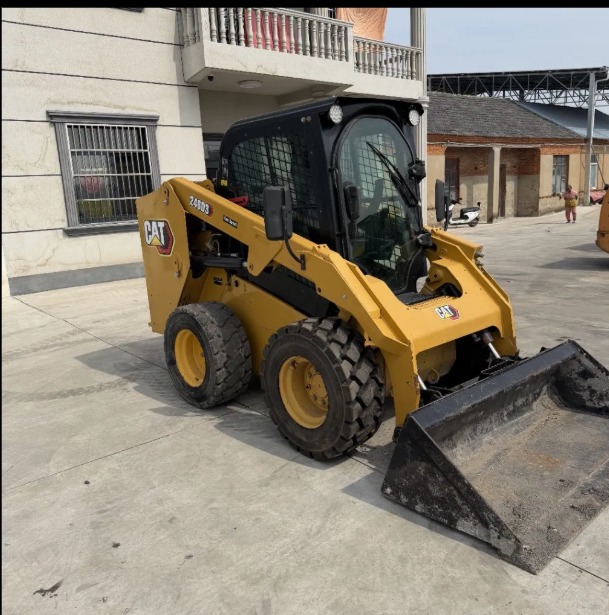 Caterpillar Cat246D3 Skid Steer Loader