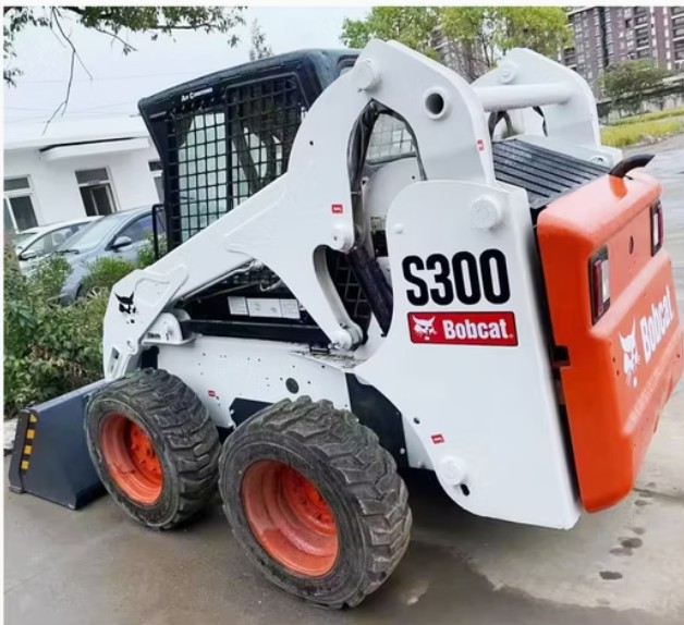 Used Mini Skid Steer Loader Bobcat S300 Wheel Small