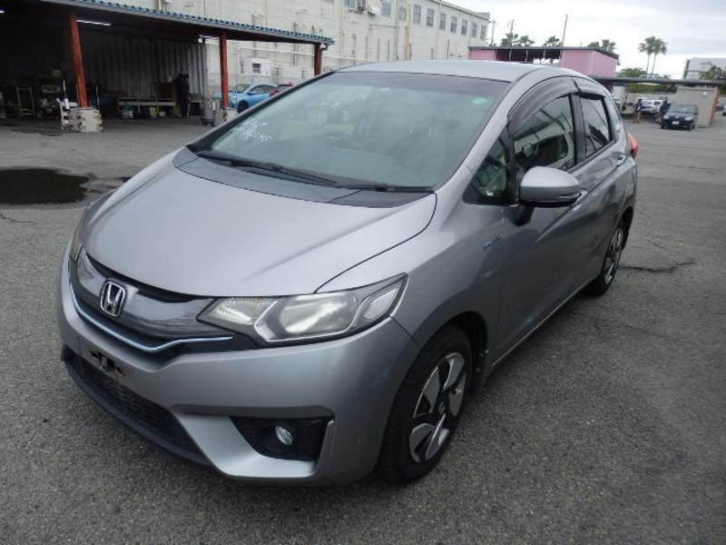 2015 HONDA FIT HYBRID GP5
