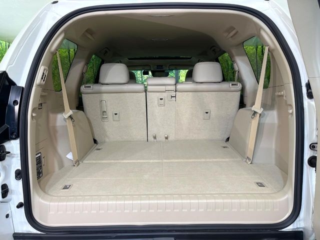 Toyota Land Cruiser Prado TX L 2022 – TRJ150