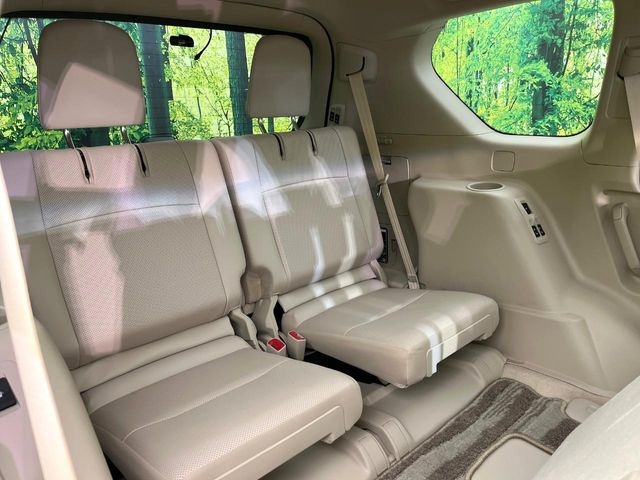 Toyota Land Cruiser Prado TX L 2022 – TRJ150
