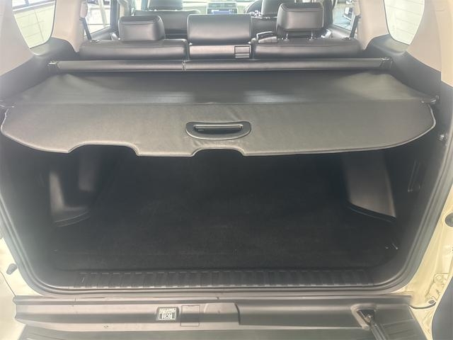 Toyota Land Cruiser Prado TX Lﾊﾟｯｹｰｼ 2023 – TRJ150